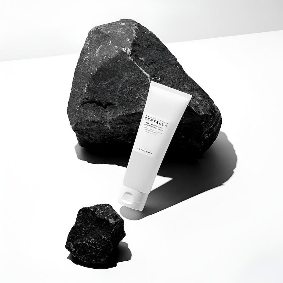 SKIN1004 Madagascar Centella Tone Brightening Cleansing Gel Foam